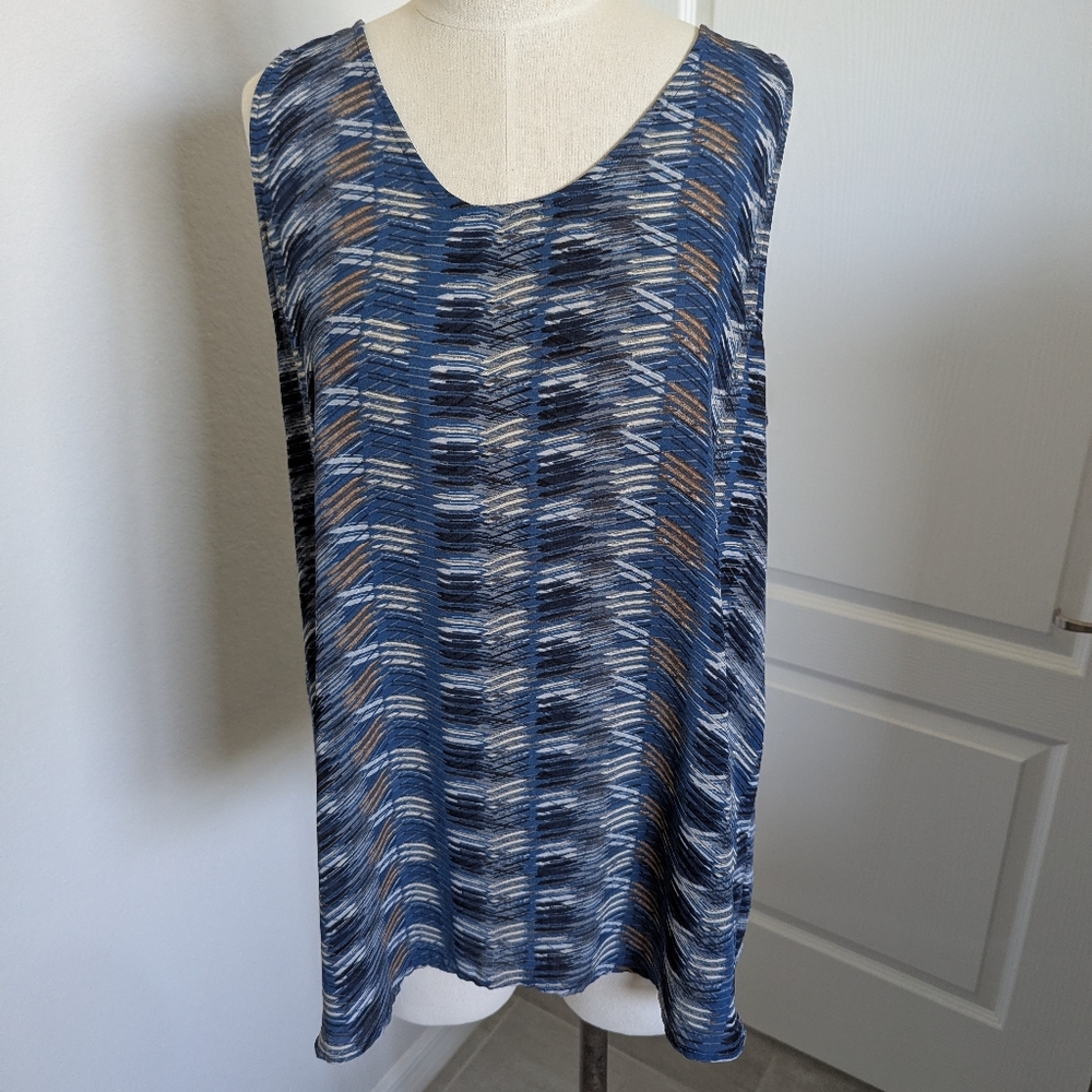Blue and Gray Patterned Women's Top
